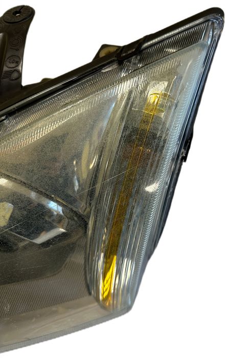 Lampa Lewa Przednia Reflektor Lewy Przód Xenon Ford Focus Mk2