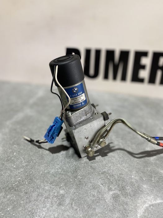 Насос Кришки Багажника БМВ Е39 Універсал Гідравлічний Насос 7004889