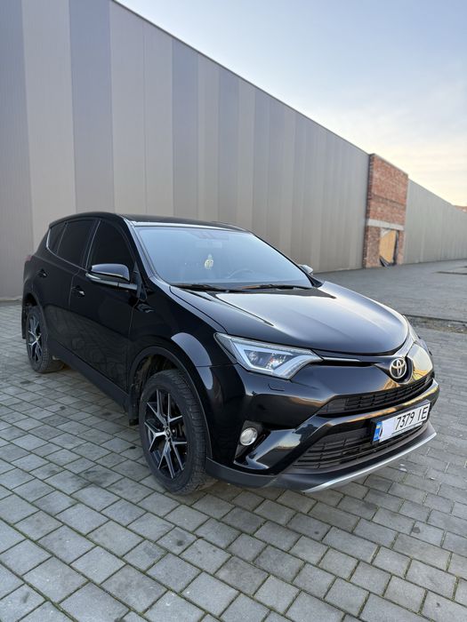 Тойота рав 4  дизель автомат