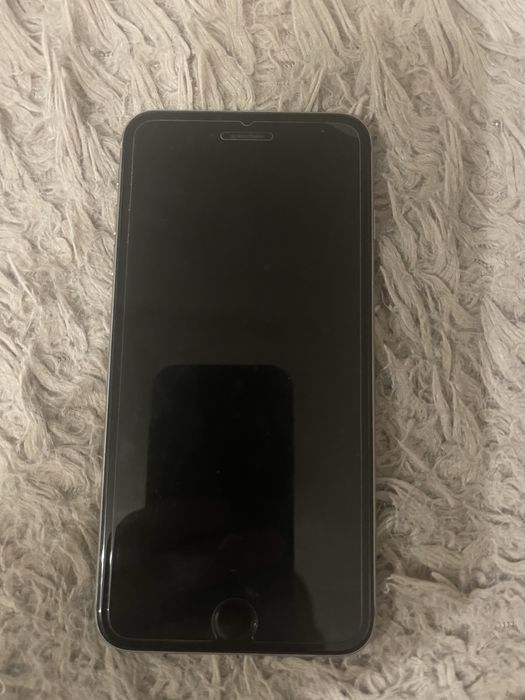 Продам iPhone 6s Plus