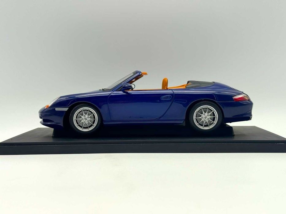 1:18 Porsche 911 (996) Carrera Cabriolet Iris blue WAP DEALER [Gate Gateway]