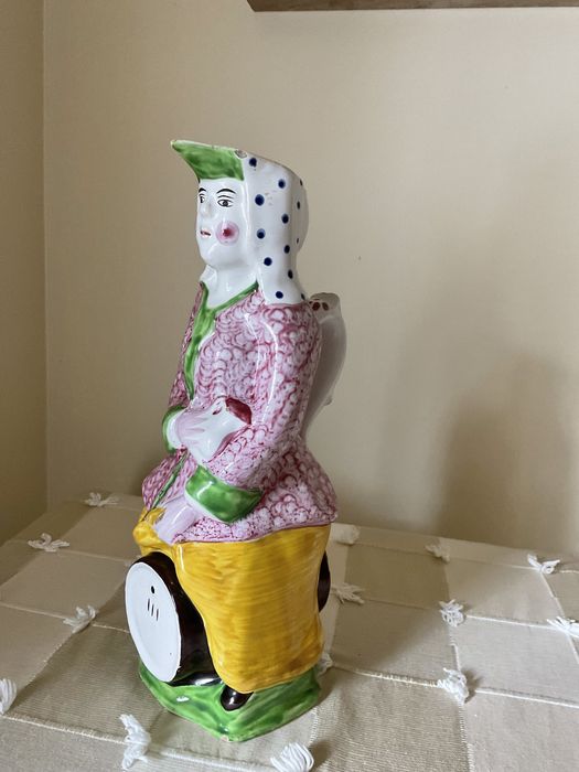 Jarro faiança antigo