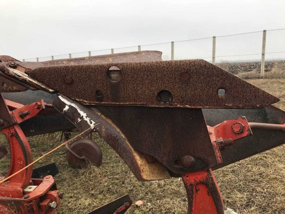 Обмін/плуг gregore besson