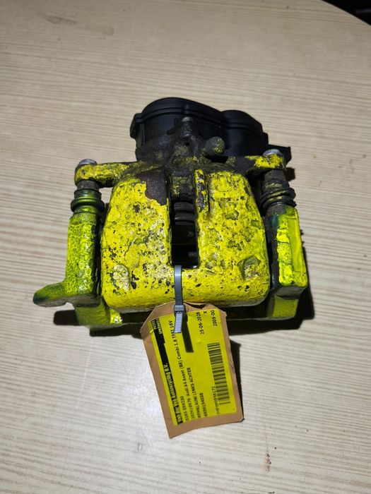 Pinça de Travão Traseira Esquerda com Motor EPB - Audi A4 / A5 / Q5 (8K0615403B)