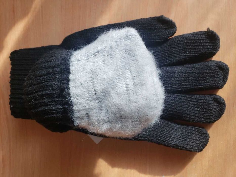 Шапка зимняя мужская. Перчатки шерстяные с начёсом.