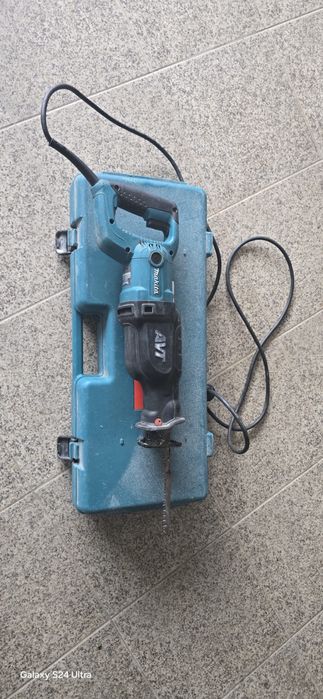 MAKITA serra eléctrica JR3070CT