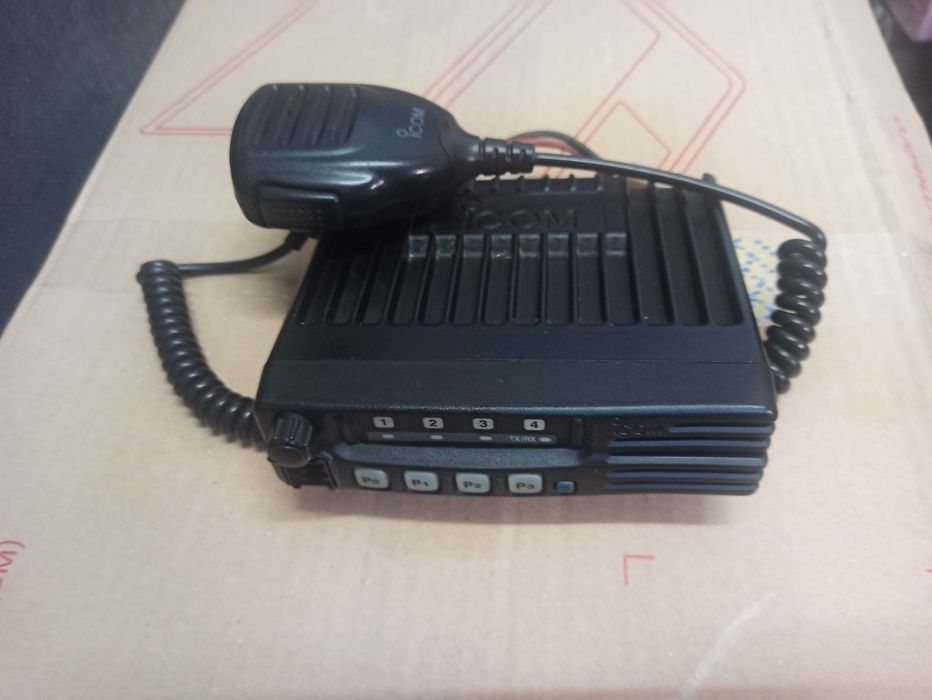 Радіостанція рація трансівер Icom ICF 210s