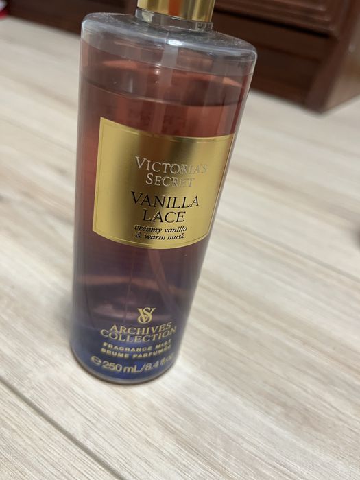 Victoria's Secret Vanilla Lace з архівної колекції