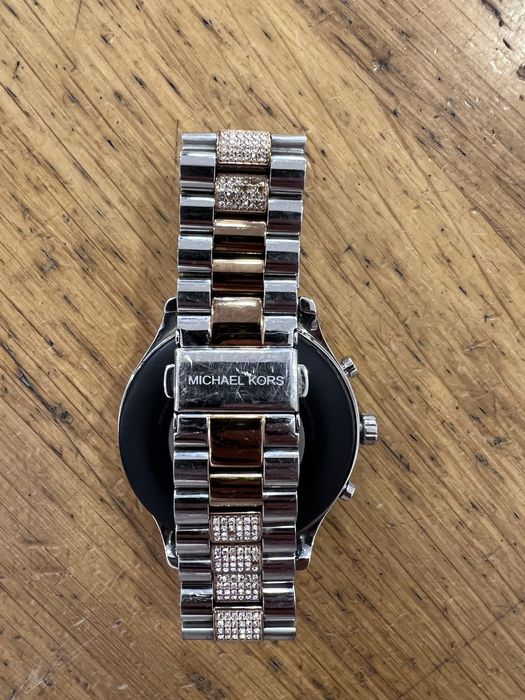 Smartwatch Michael Kors p/ peças