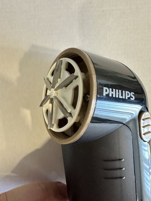 Машинка для стриження ковтунців PHILIPS Fabric Shaver GC026/80