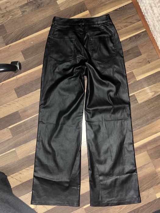 кожанные штаны широкие