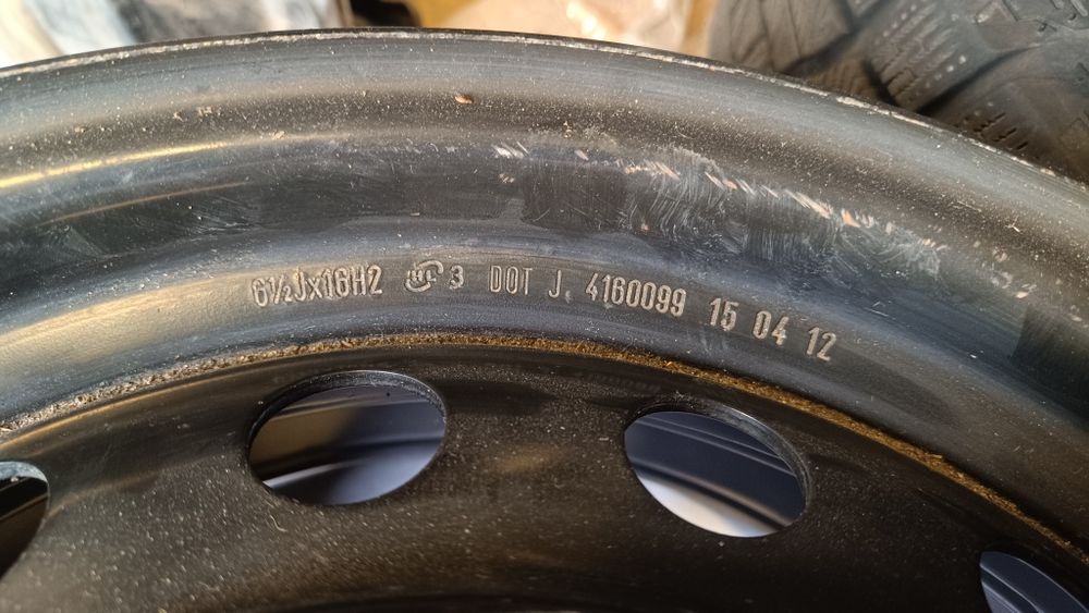 Продам диск на Сітроен, Пежо, Рено R 15