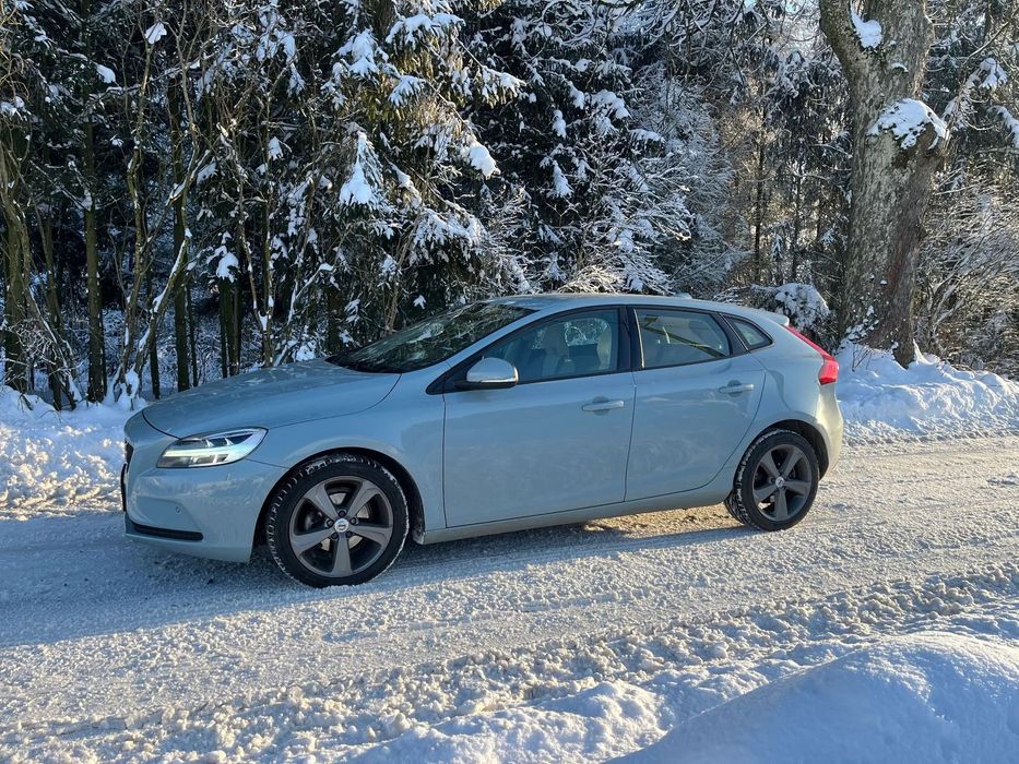 Volvo V40 Volvo V40