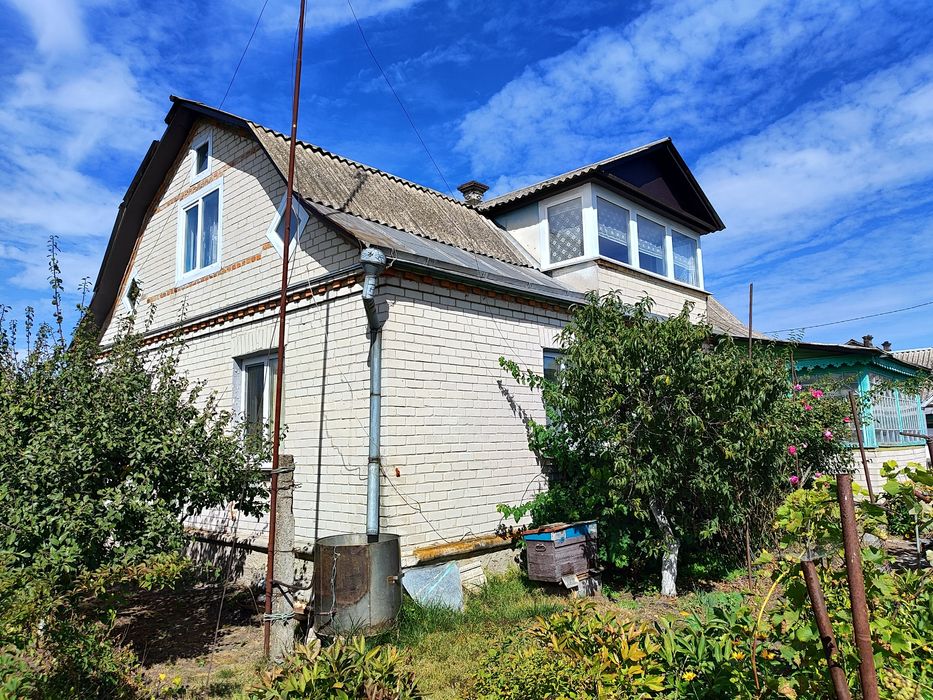 Продається будинок/дача + баня в селі Головурів/40км від Києва