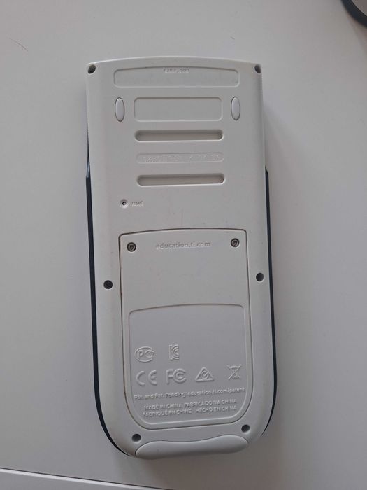 Kalkulator graficzny TI-84 Plus C Silver Edition