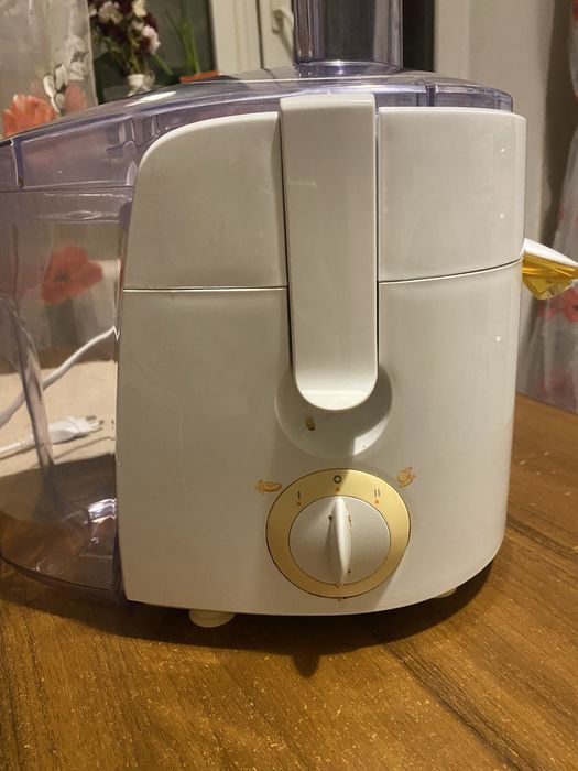 Соковитискач Philips