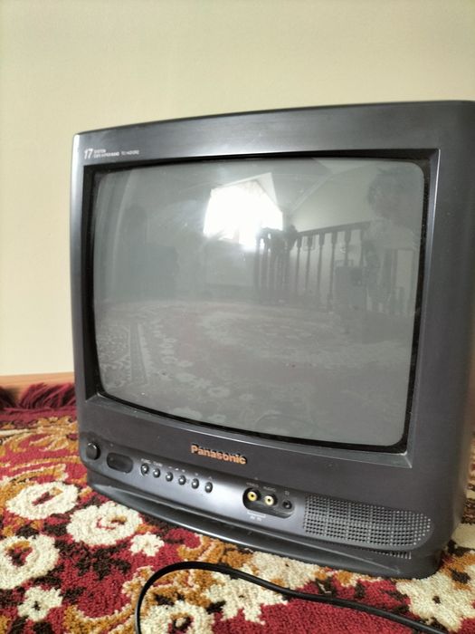 Телевізор panasonic в робочому стані