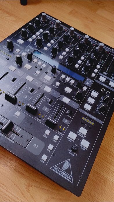 Mikser Behringer ddm 4000 jak nowy