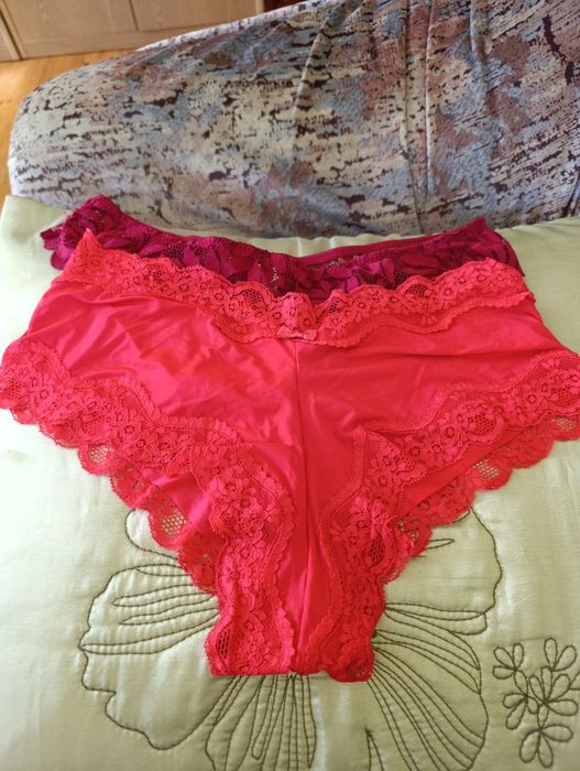 Figi damskie XS 3szt. SECRET POSSESIONS.