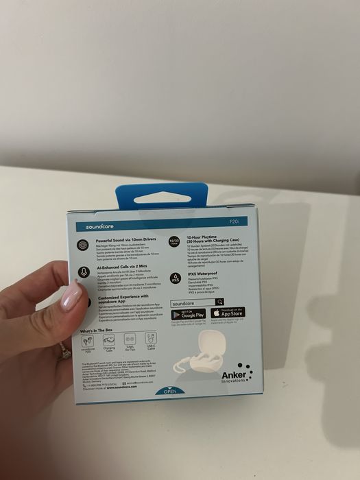 Нові бездротові навушники Anker soundcore P20i