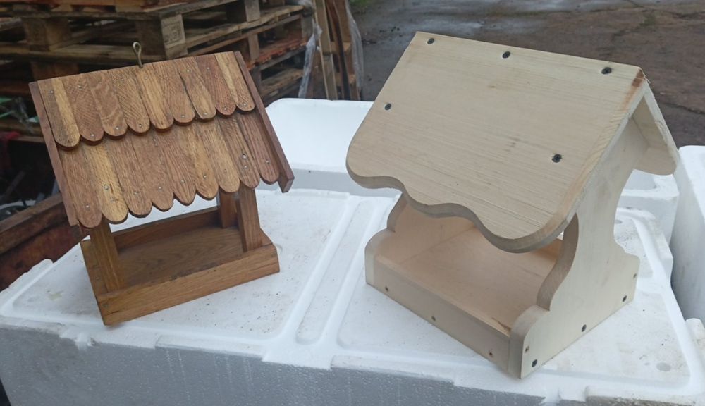 Годівниця кормушка