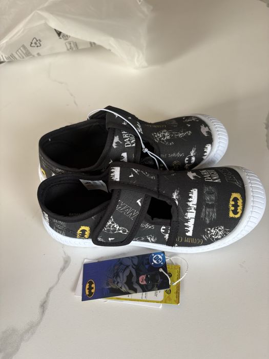 Kapcie , obuwie zmienne Batman
