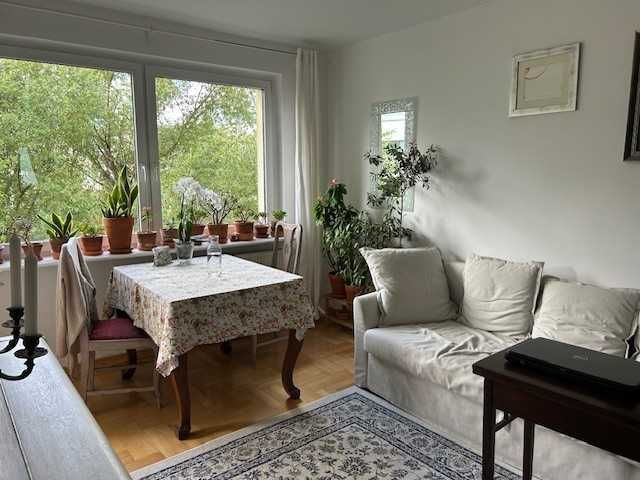 Sprzedam mieszkanie 3 pok. 58,5 m2,  oddzielna kuchnia, balkon i piwnica.
