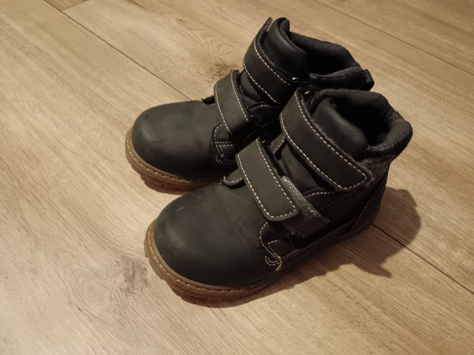 Buty chłopięce. R. 27