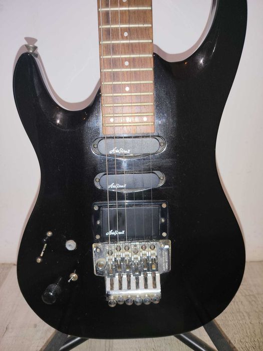 Guitarra elétrica Aria Pro II Magna Series (Esquerdino)