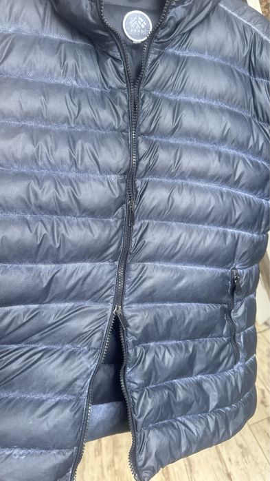 Пуховик fradi оригинал