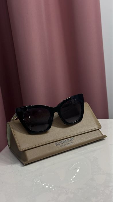 Okulary przeciwsloneczne oryginalne Burberry