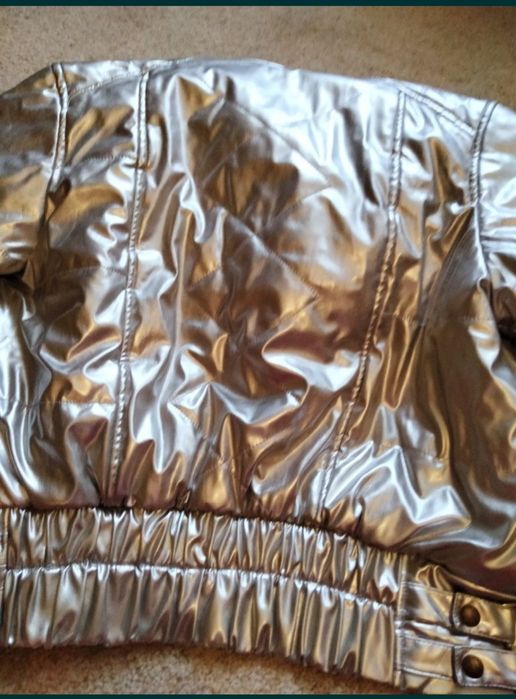 Куртка зимова, песець натур. 46 розмір,