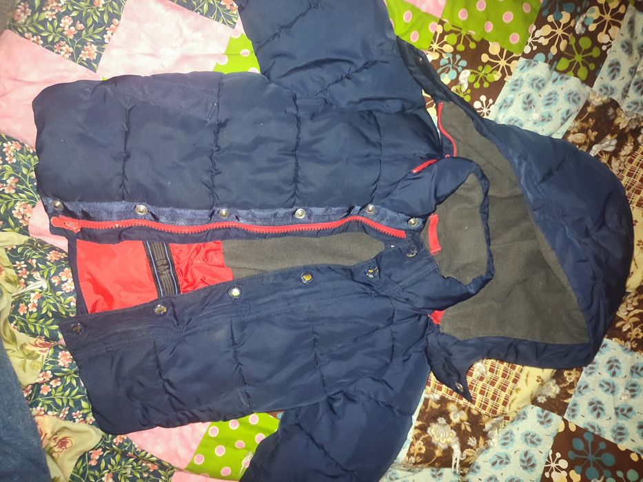 Віддам курточку тепленьку