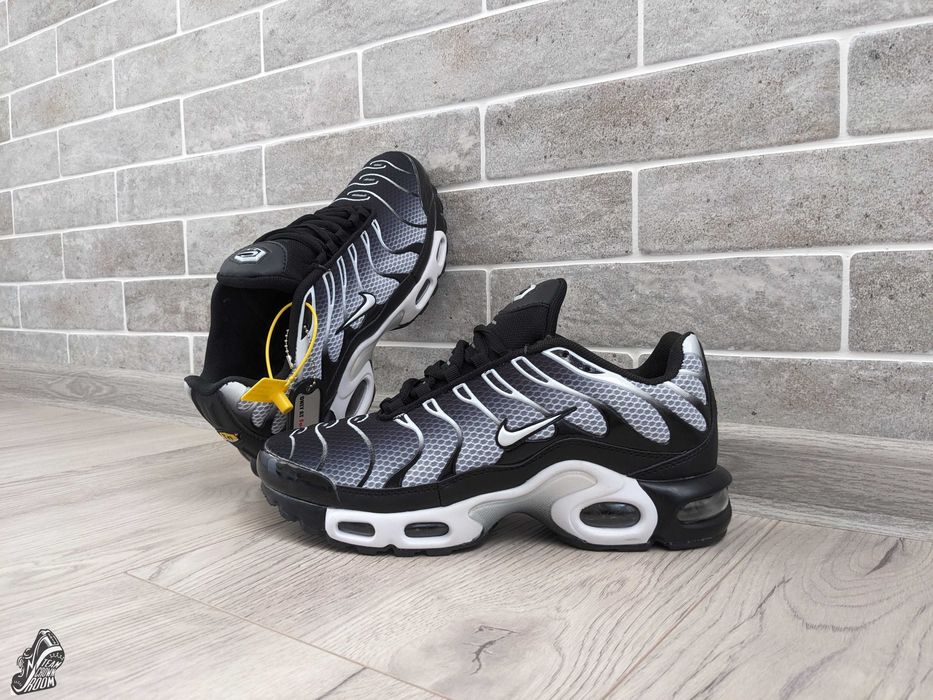 Кроссовки женские Nike Air Max TN \ Найк Аир Макс Плюс \ 36-41 размер