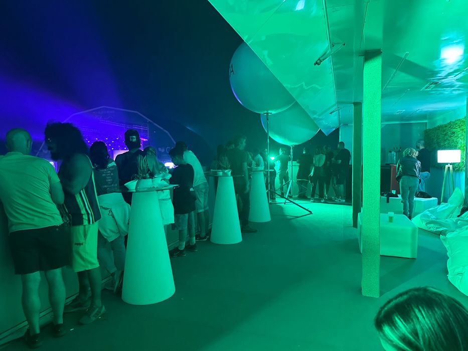 Semi reboque para eventos