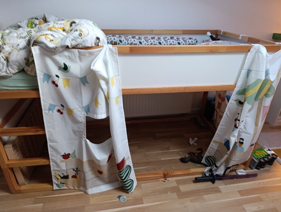 Łóżko piętrowe Kura IKEA