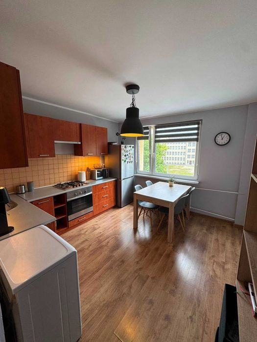 Przestronna kawalerka w centrum Katowic. Parking dla mieszkańców. Oferta prywatna. - Widok 3