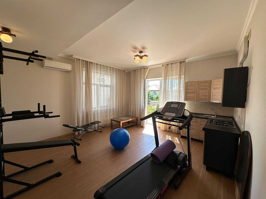 Продажа ДОМА в Совиньоне, бассейн