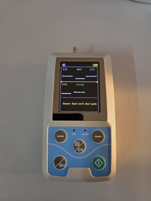 Monitor portátil de tensão arterial, saturação de oxigénio e frequencia cardiaca