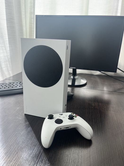 Продам xbox series s 500gb