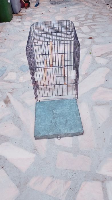 Gaiola para papagaio  em arame