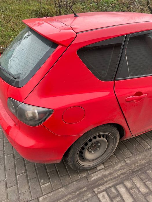Продам Мазда 3  1.6 Автомат