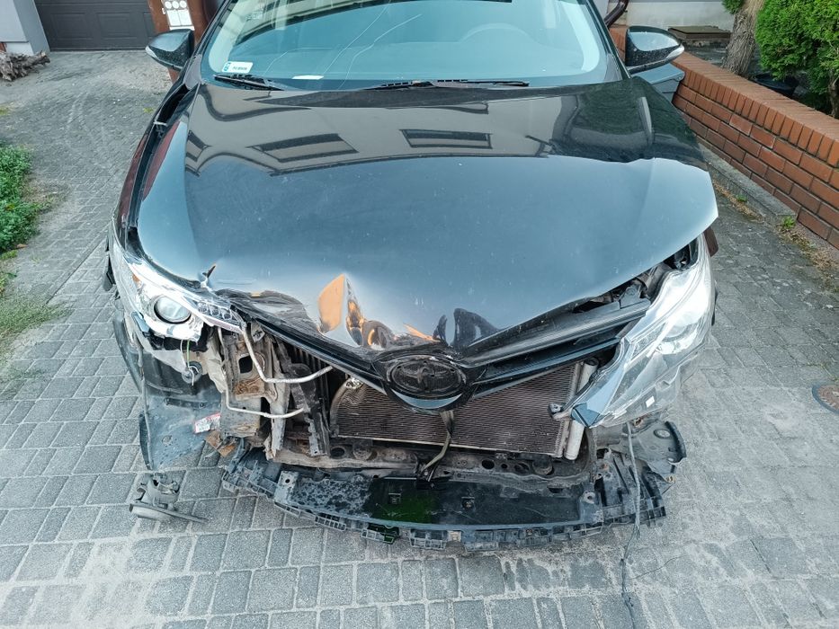 Toyota Auris kombi 1.4 D-4D 90 KM