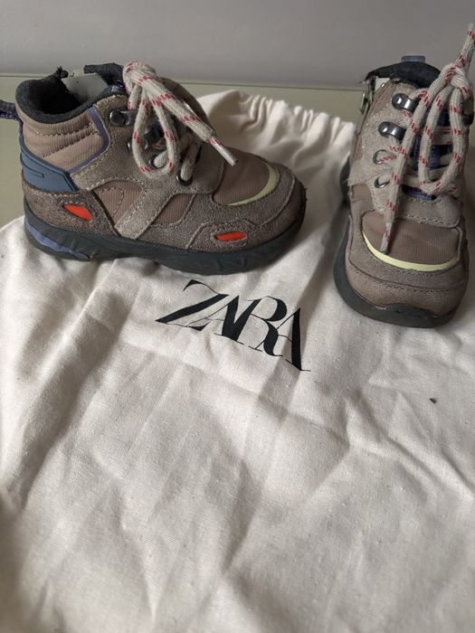 Черевечки zara ,ботинки в гарному стані