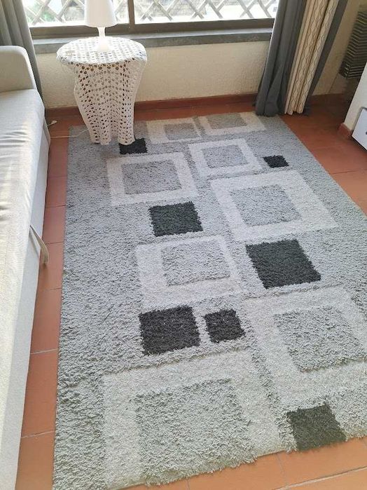 Light blue rug with rectangular patterns, 2.30 x 1.60 meters64752241483011124