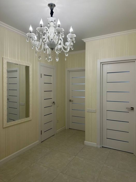 2-комнатная квартира в ЖК Радужный, дорогой ремонт, єВідновлення