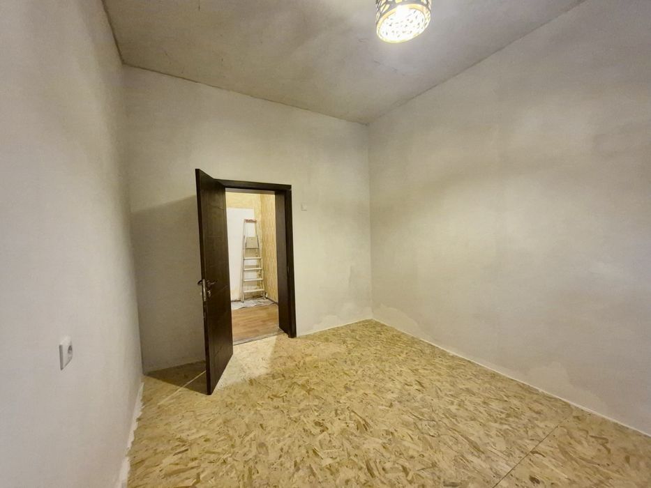 Продам 2 кімнатну квартиру вул. Пасхаліна