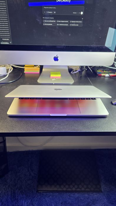 IMPERDÍVEL MacBook Pro 13 Retina Space Gray com pacote Office grátis