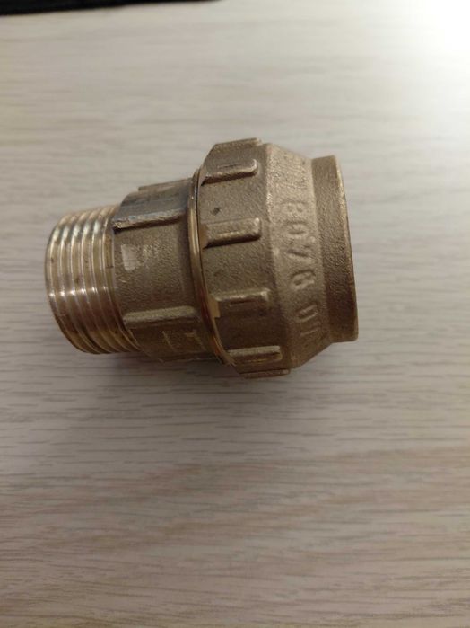 Cornat Złącze śrubowe zaciskowe, mosiądz jasny, Ø 32 mm x 1 cal