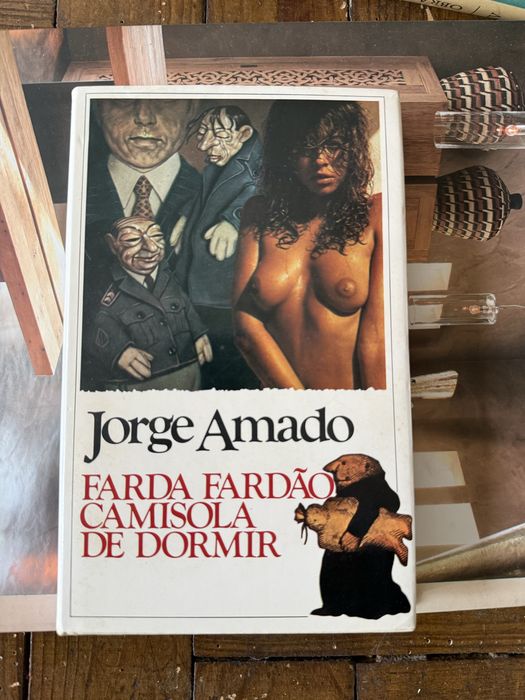 Jorge Amado Farda Fardão Camisola de Dormir